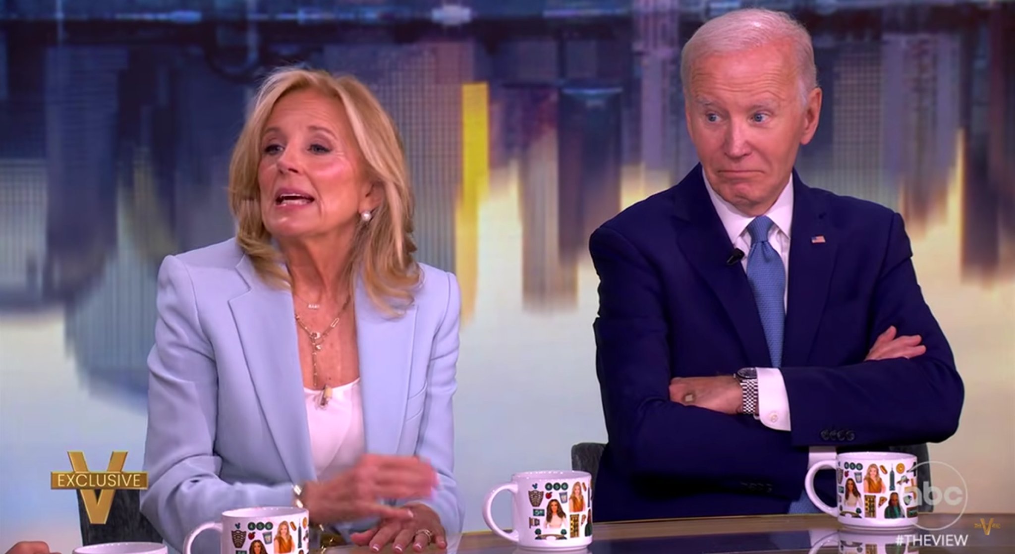 a2271988-8afc-4de7-a814-6640bef6b28d