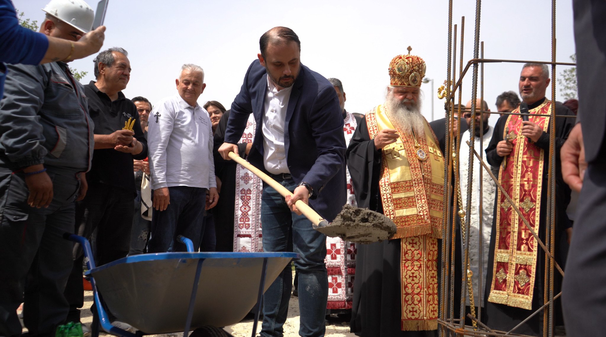 2022-04-16-13_50_58-C0038.MP4