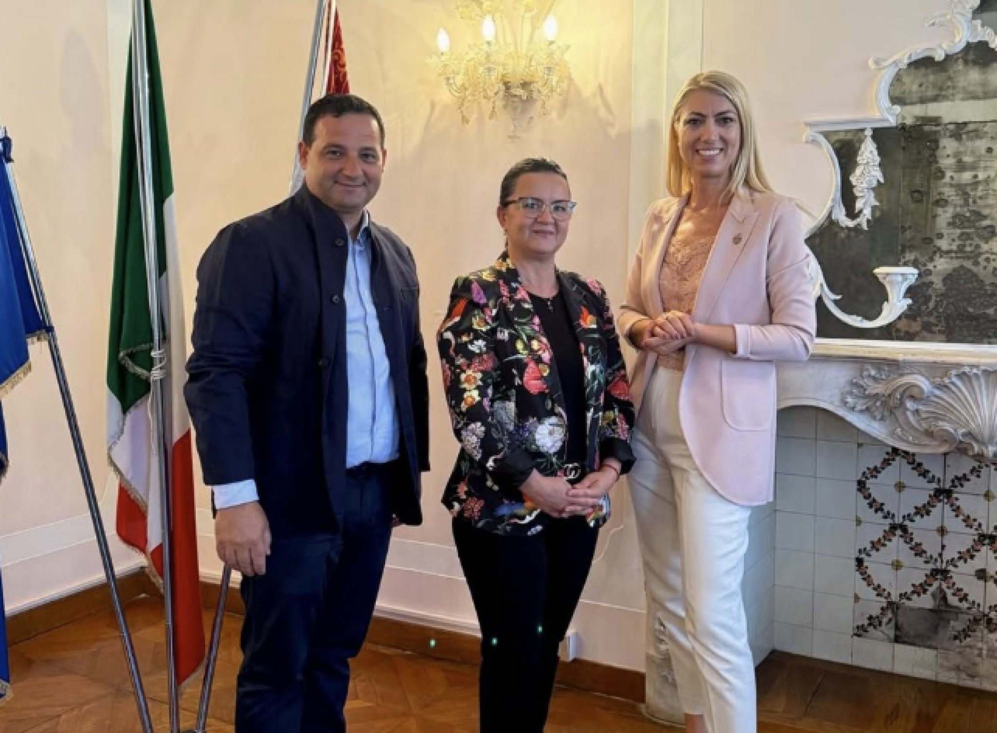 media-libraryc0r43vq16leubbyAzzU