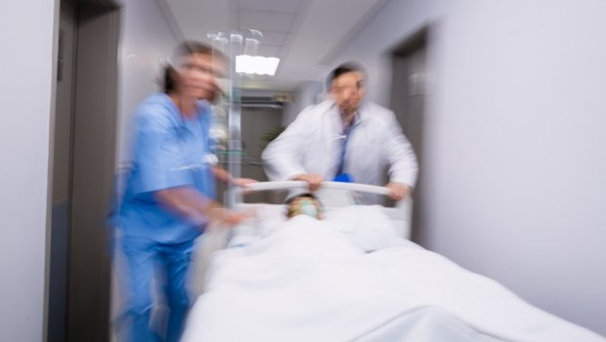 bolnica-bolnicki-krevet-doktor-620x350