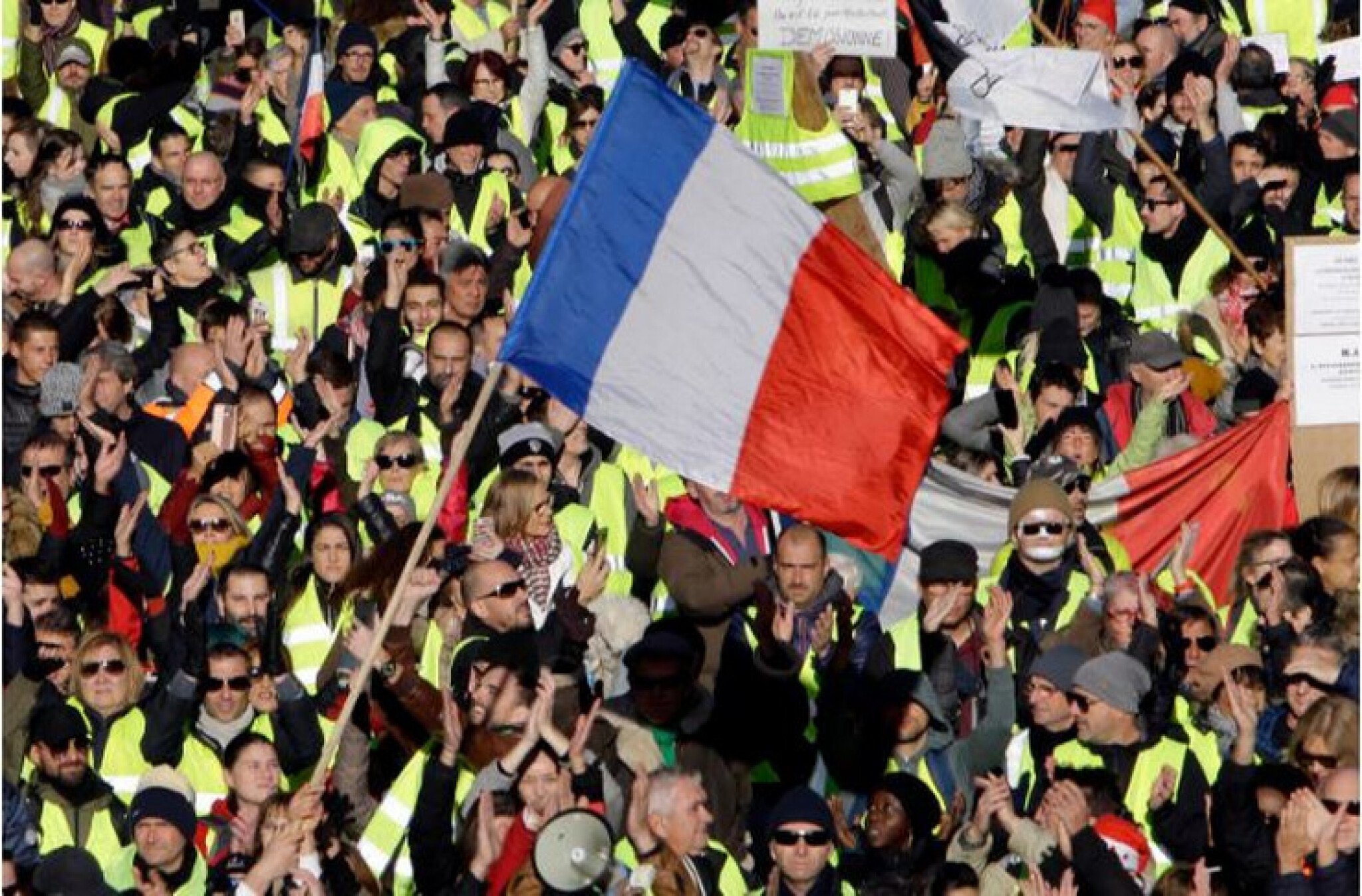 CHk9lMaHR0cDovL29jZG4uZXUvaW1hZ2VzL3B1bHNjbXMvWVdVN01EQV8vYjY0OTBjNzc2ZjliZWNlZGExMjhlMGQxZTliZWM3ZGUuanBlZ5GTAs0C5ACBoTAB