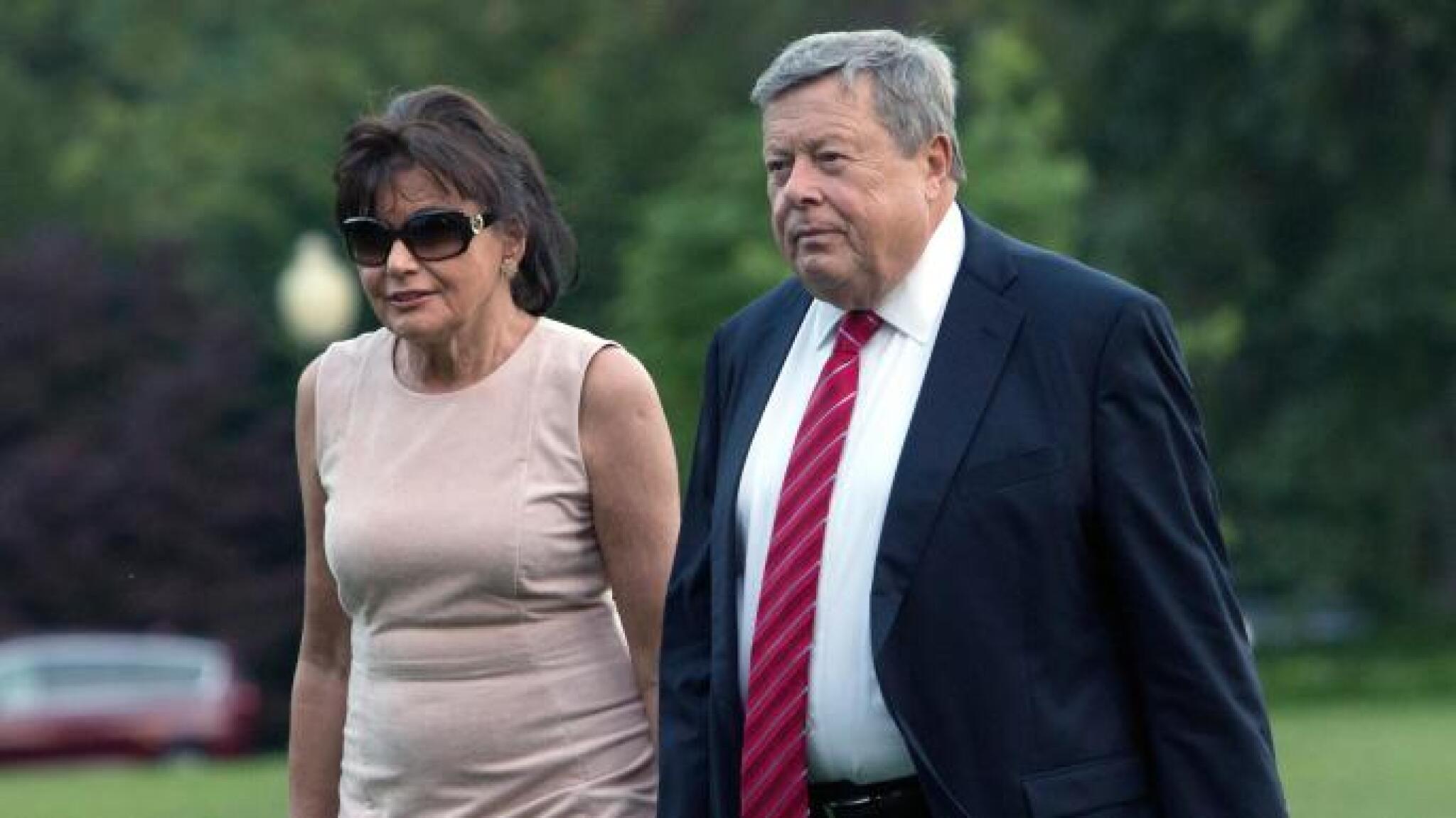 knavs-tatkoto-na-melanija-tramp