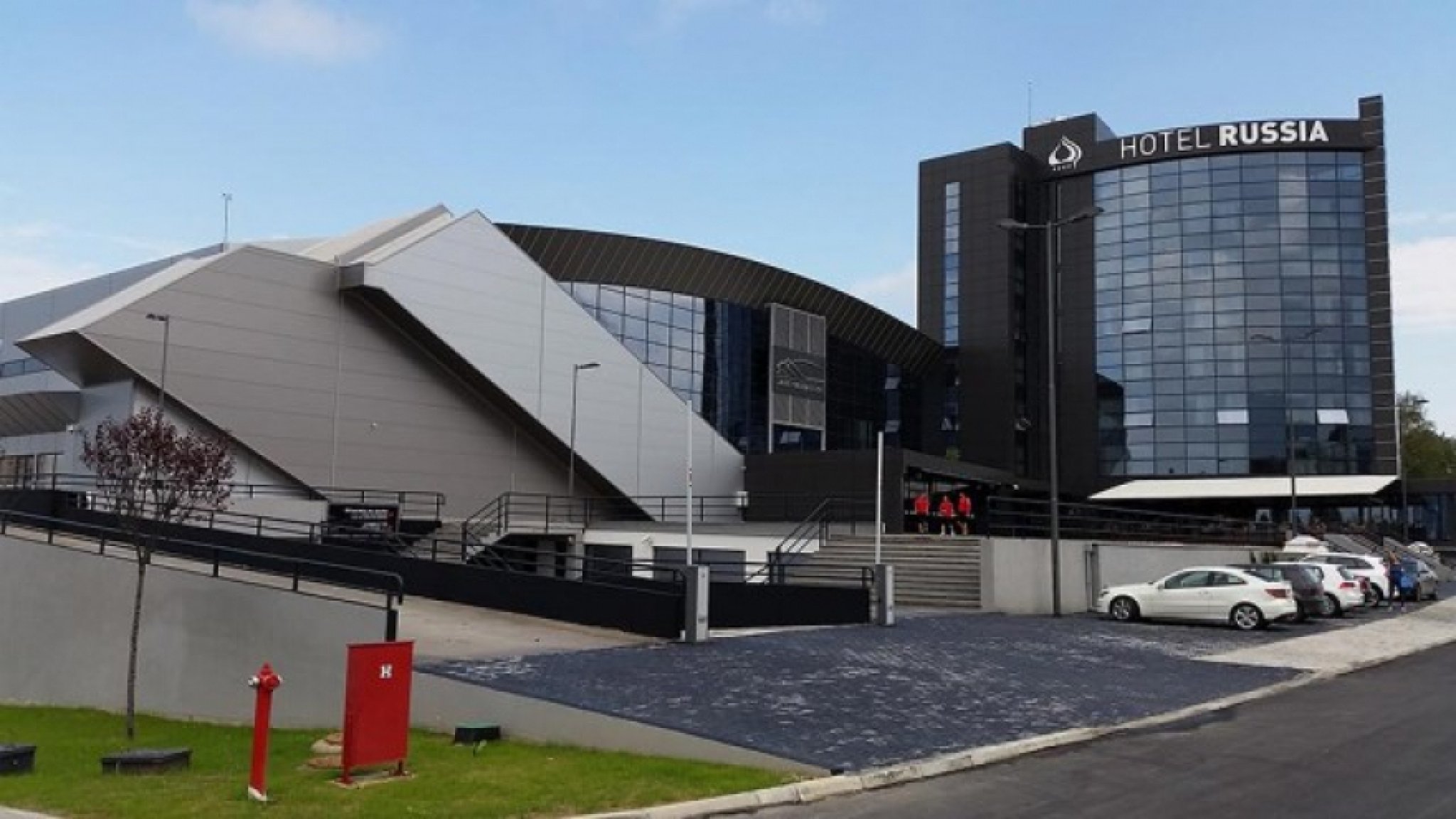 media-library0s446umhr40nffrOTEh