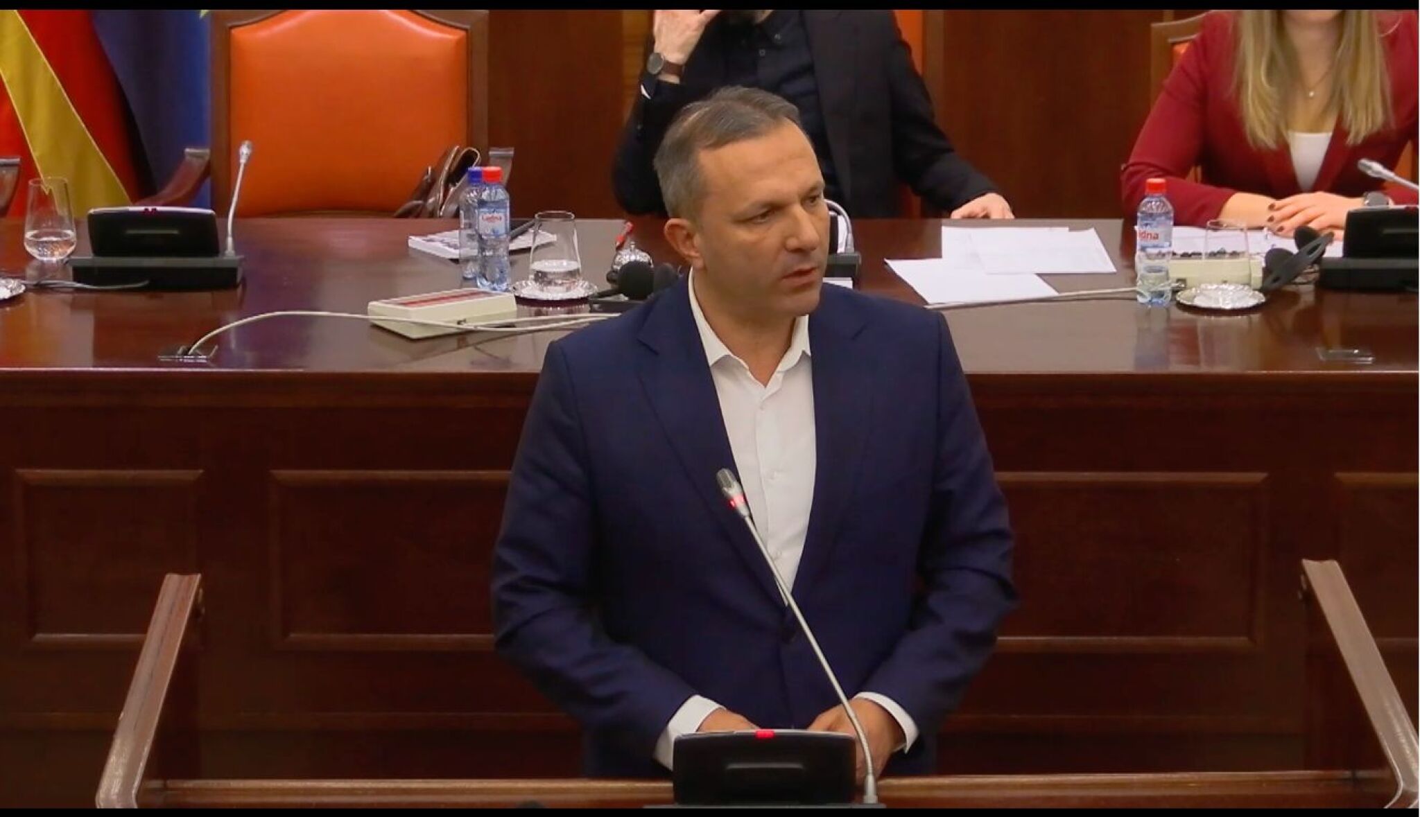 media-libraryl1665rbn007u6hwJ8I1