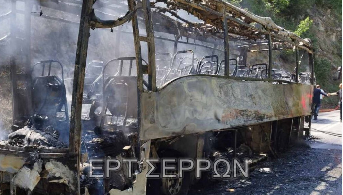 Автобус со туристи од Бугарија изгоре во Грција