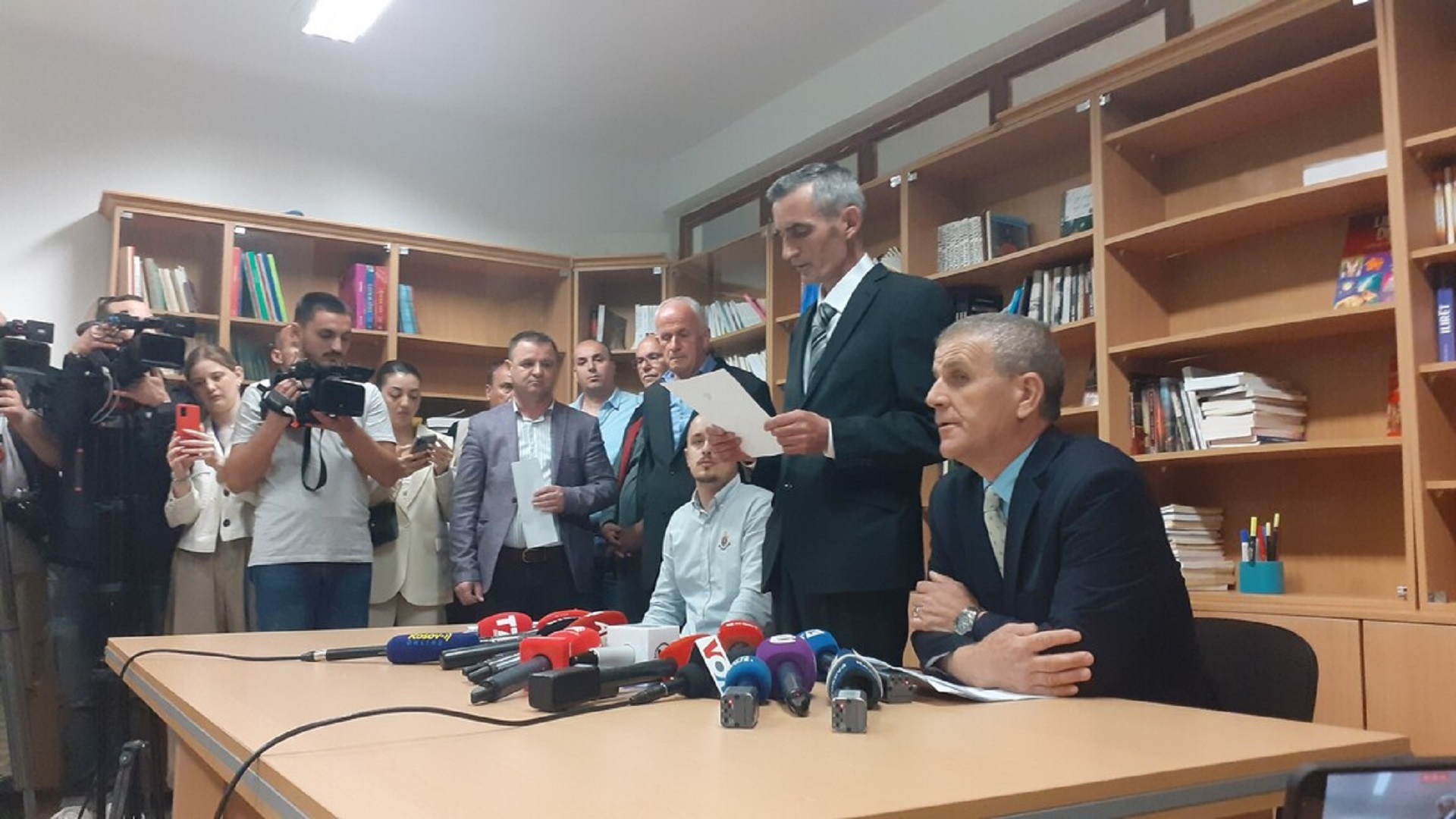 Градоначалниците на Звечан и Зубин Поток положија заклетва