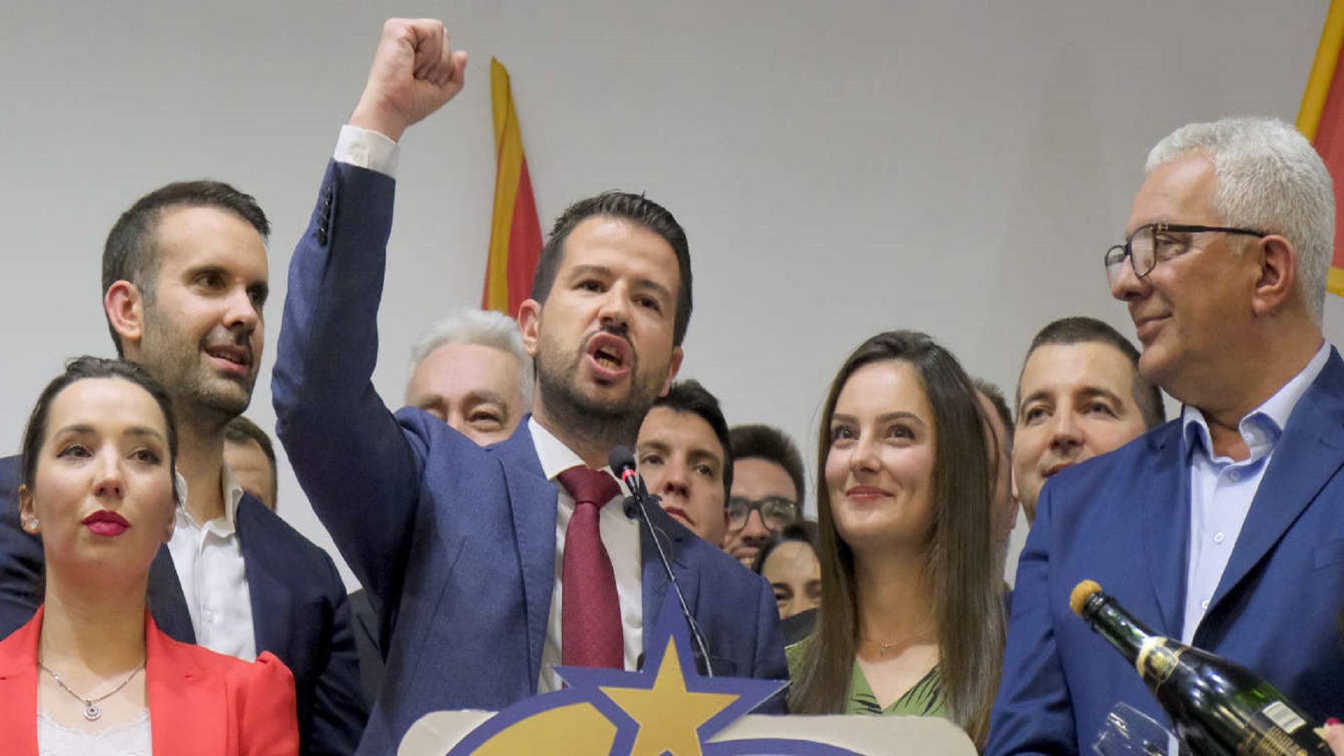 Истражување во Црна Гора: Милатовиќ е најпопуларен политичар