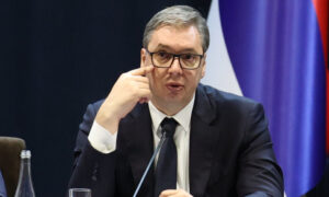 Ситуацијата во Косово е многу комплицирана, рече Вучиќ пред Самитот на Европската политичка заедница