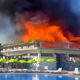 (Видео) Голем пожар во аква парк во Словенија, близу хрватската граница