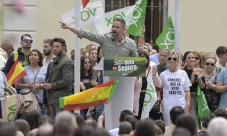 Екстремната десница може да победи на изборите во Шпанија
