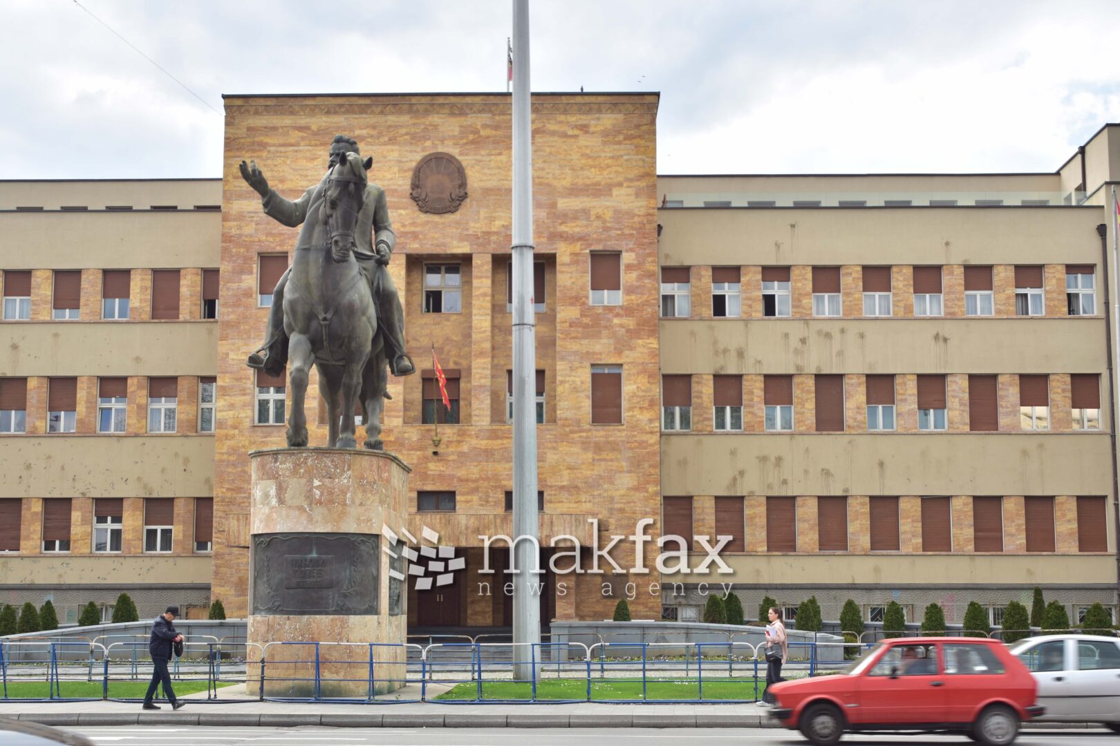 СДСМ ги повика пратениците да дадат поддршка за уставните измени, за да се забрза процесот на интеграција во ЕУ