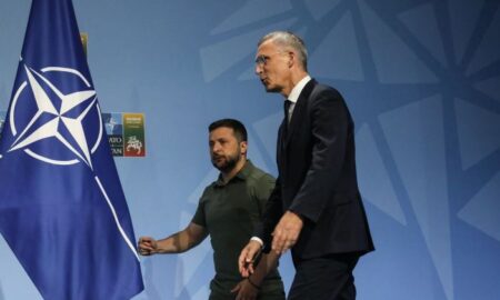 Шефот на НАТО го открива планот за Украина, Зеленски не е задоволен: „Покана за членство би била уште подобра вест“