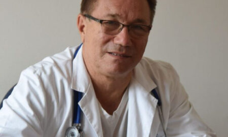 Беќаровски: Луѓе со минимум 20 години искуство за раководители на Клиниките, да се зголемат и платите на лекарите  оти ќе останеме без нив