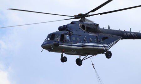 Полициските хеликоптери со исфрлени 54 тони вода го локализираа пожарот кај Свети Николе