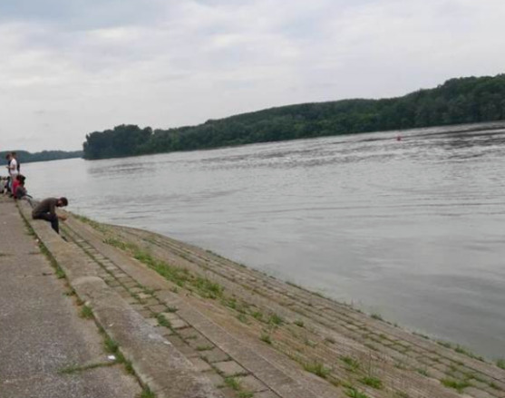 Тело на петгодишно момче пронајдено во Дунав во Германија,  било врзано за карпа и завиткано во фолија