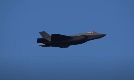 Американците го загубија најмодерниот воен авион, бараат од луѓето да им помогнат да го најдат