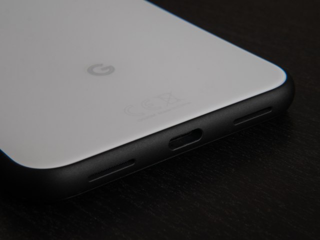 ВИДЕО: Google ги најави телефоните Pixel кои ќе му конкурираат на iPhone