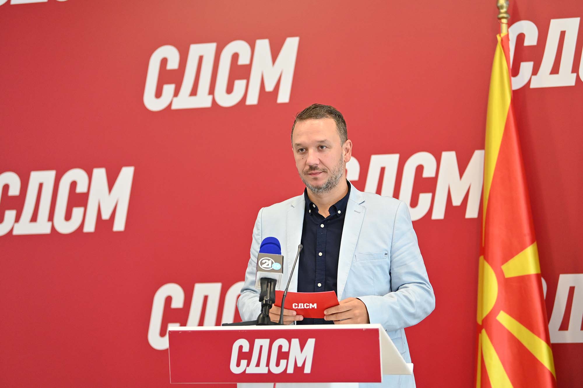 (Видео) Костовски: СДСМ е за членство во ЕУ, за поголеми плати и пензии до 100 отсто, ДПМНЕ е за изолација