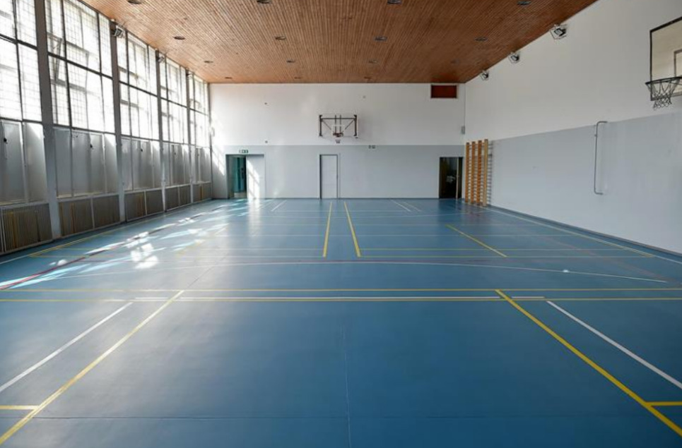Реконструкција на спортската сала во СУГС „Георги Димитров”