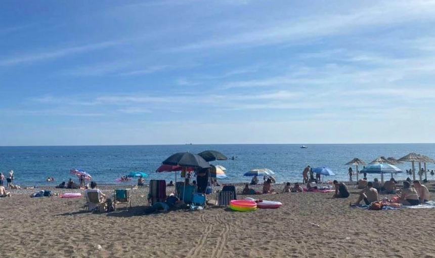Чех со својот мобилен телефон снимал деца на плажа во Хрватска, го фатиле граѓани