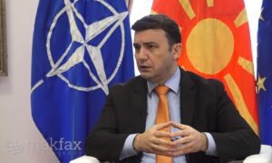 Македонски концепт: Бујар Османи свесно ја внесува Македонија во српско-косовскиот судир