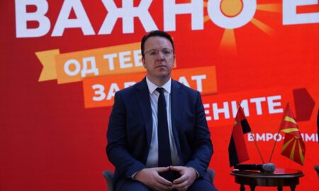 Николоски тврди: најмалку пет земји од ЕУ сметаат дека Македонија не заслужува да почне преговори поради корупција