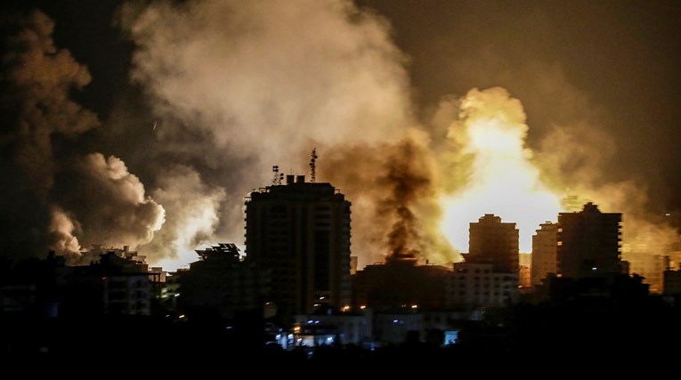 ИДФ: Од почетокот на војната погодени се 11.000 „терористички цели“ во Појасот Газа