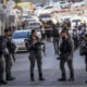 „Терористите отворија оган врз нас“: Судири во Ерусалим, петмина тешко повредени во напади меѓу израелската полиција и Палестинците