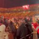 (Видео) 50 илјади навивачи го слават Божиќ на стадион