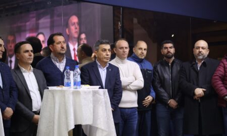 Партијата на косовскиот премиер Албин Курти најавува учество на изборите во Македонија