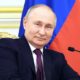 Путин: Украина ги испраќа своите луѓе во смрт, контраофанзивата пропадна