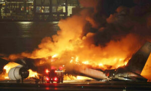 Пет лица загинаа од спасувачкиот авион кој се судри со патничкиот авион во Токио